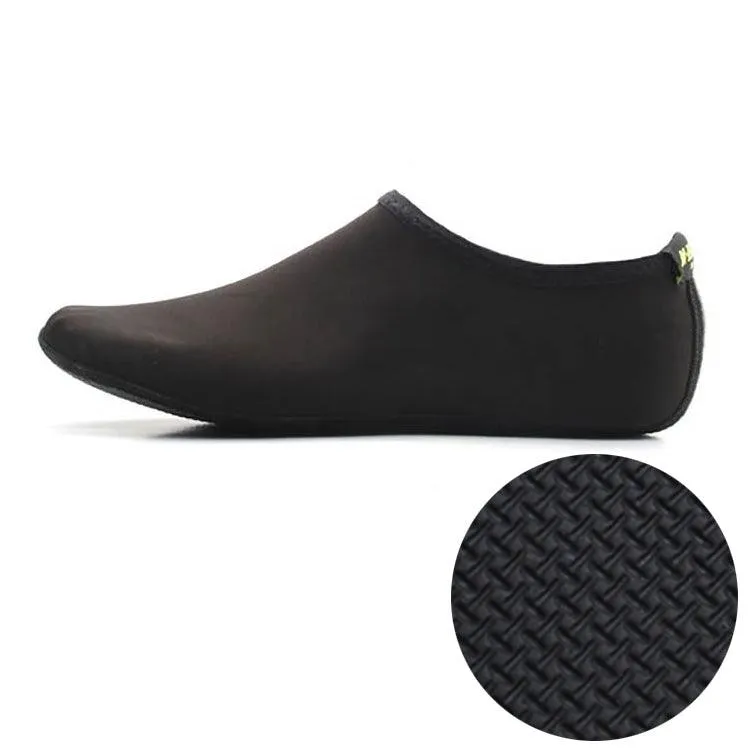 3mm Anti-Slip Rubber Sole Diving Shoes and Socks with Embossed Texture, One Pair