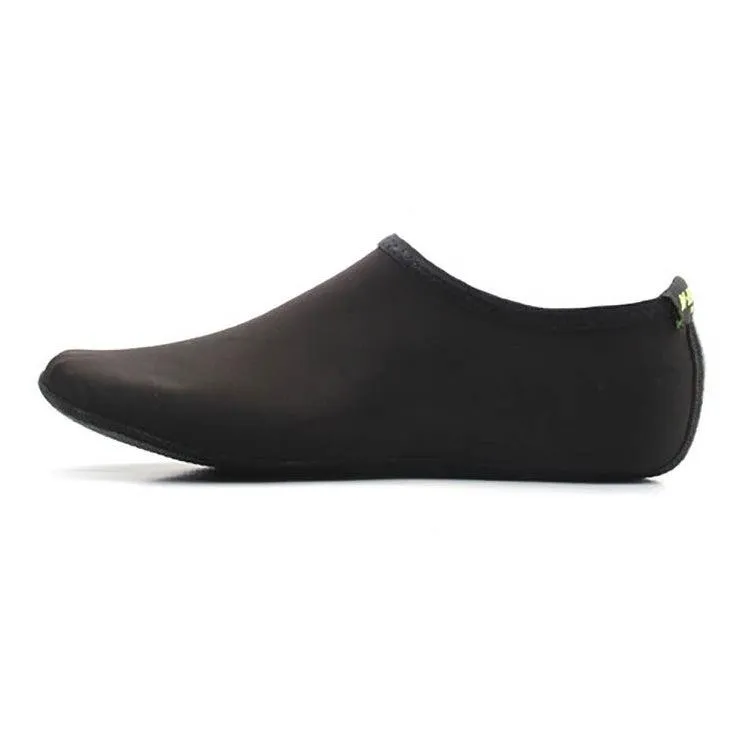 3mm Anti-Slip Rubber Sole Diving Shoes and Socks with Embossed Texture, One Pair