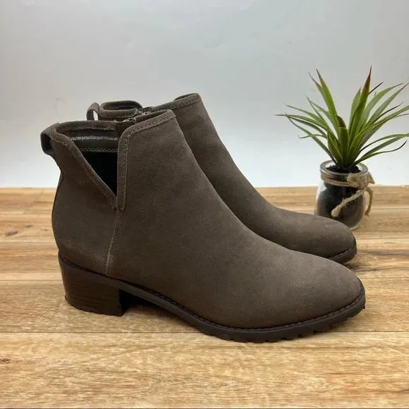 New Women's Brown Sawyer Suede Waterproof Block Heel Side Zip Sz 12 Boots/Booties, Retails $170 