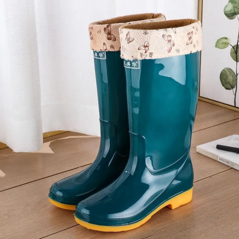Rain Boots & Garden Clogs