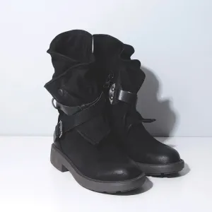 Round Toe Buckled Boots