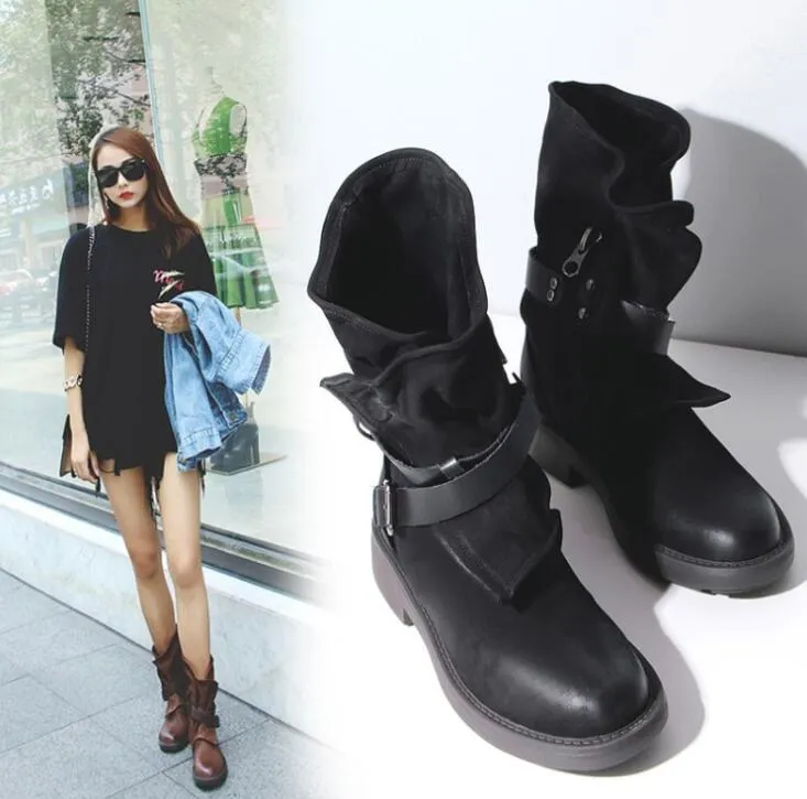 Round Toe Buckled Boots