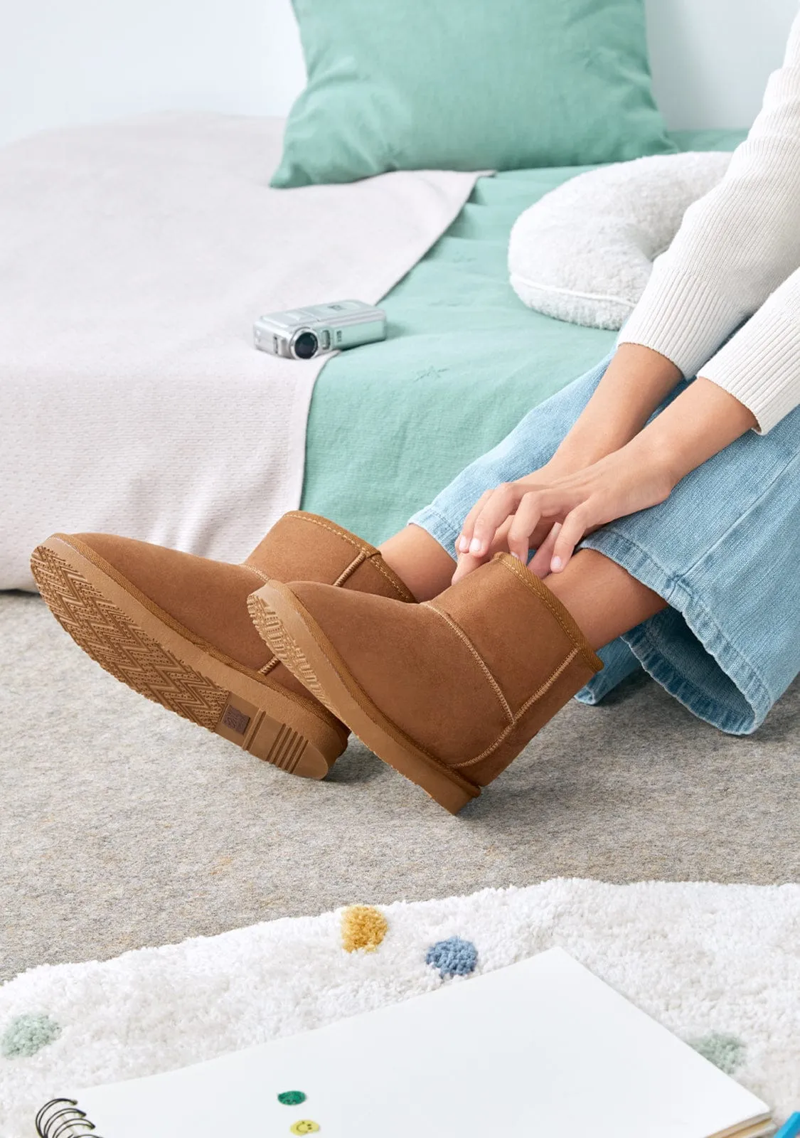 Tan Low Australian Boots